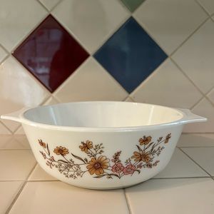 Vintage Pyrex Country Autumn 1.5 qt bowl